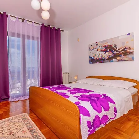 Dijana Apartman Novi Vinodolski