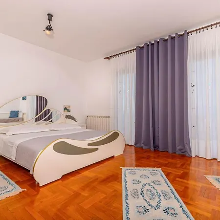 Dijana Apartman