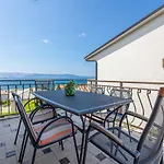 Dijana Apartament *